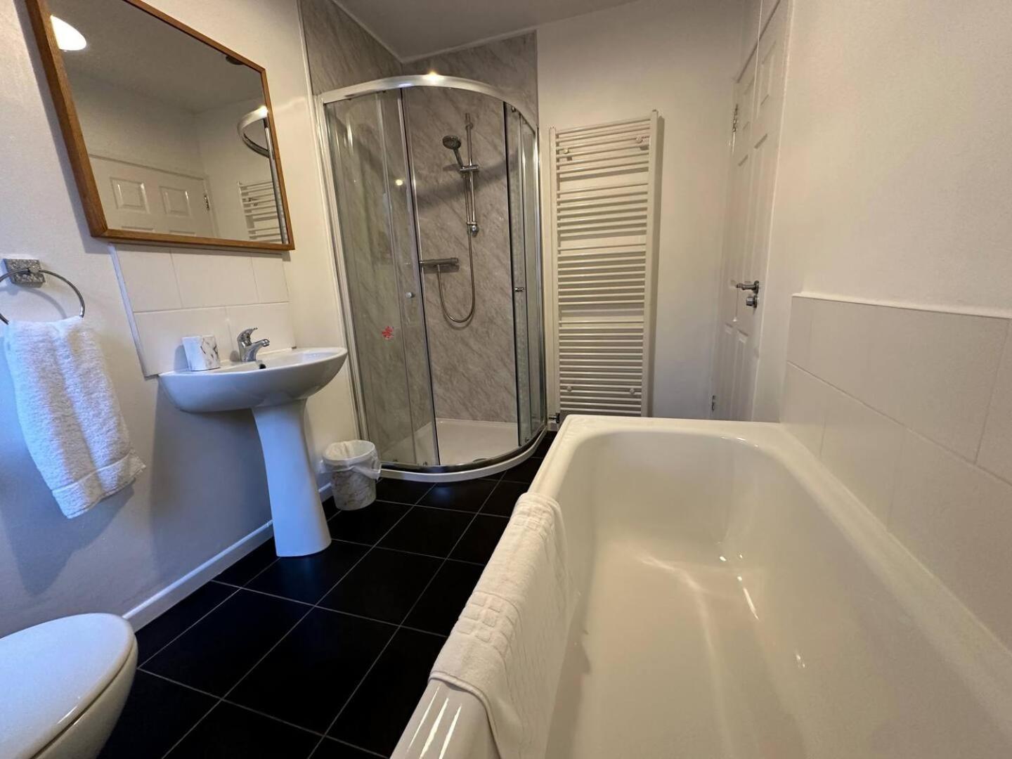 2Br Stylish Ormeau Road House Villa Belfast Exterior photo