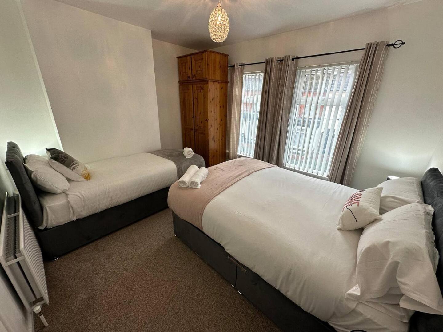 2Br Stylish Ormeau Road House Villa Belfast Exterior photo